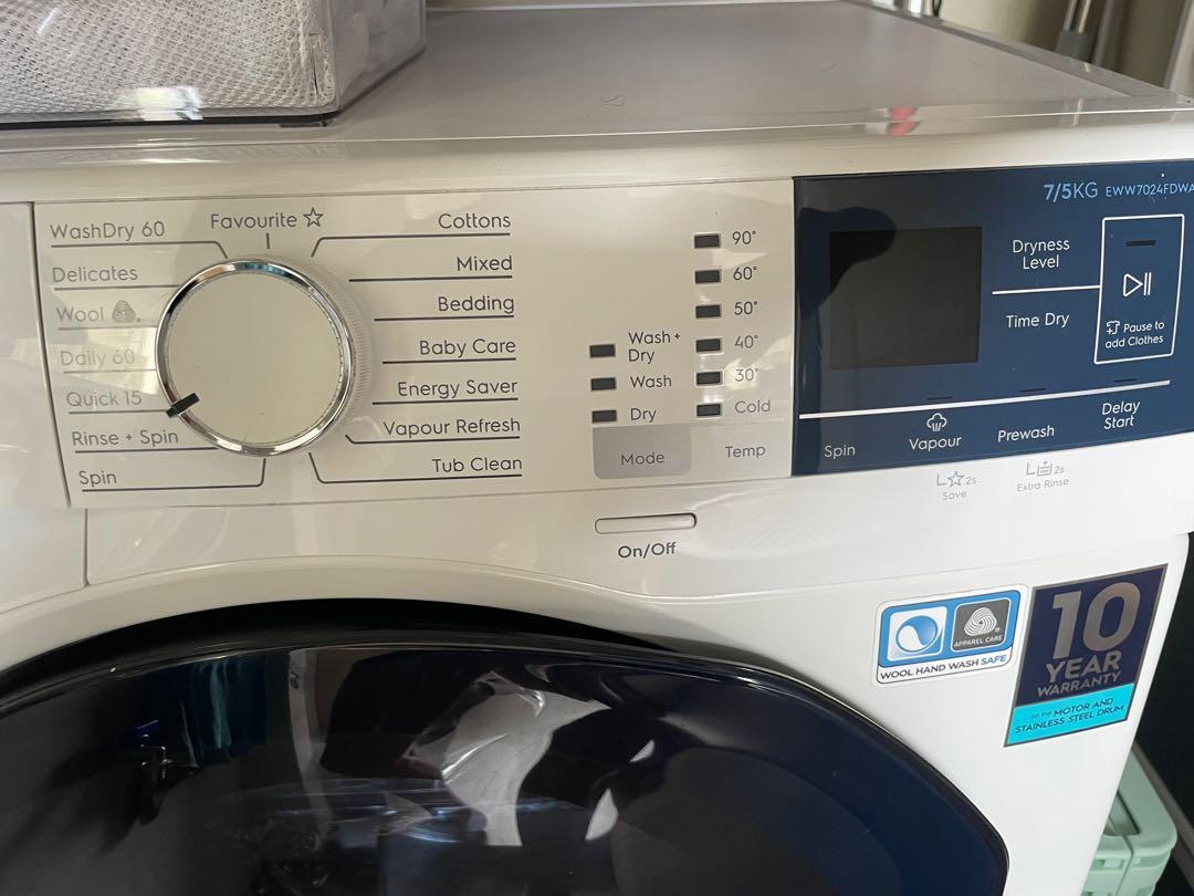Electrolux Ultimate Care 700 7kg washer 5kg dryer, TV & Home