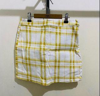 F21 yellow plaid skirt