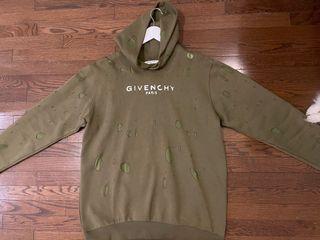 GIVENCHY GREEN