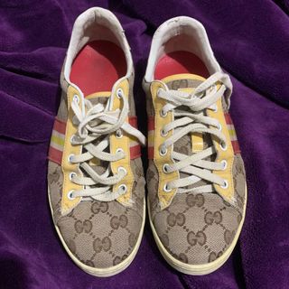 (Category: ) located in . Submitted by piamfinds (Listing ID 1174301855, Image 1). Description: .