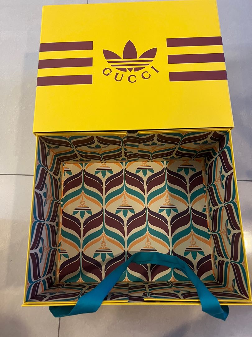 Gucci x Adidas box
