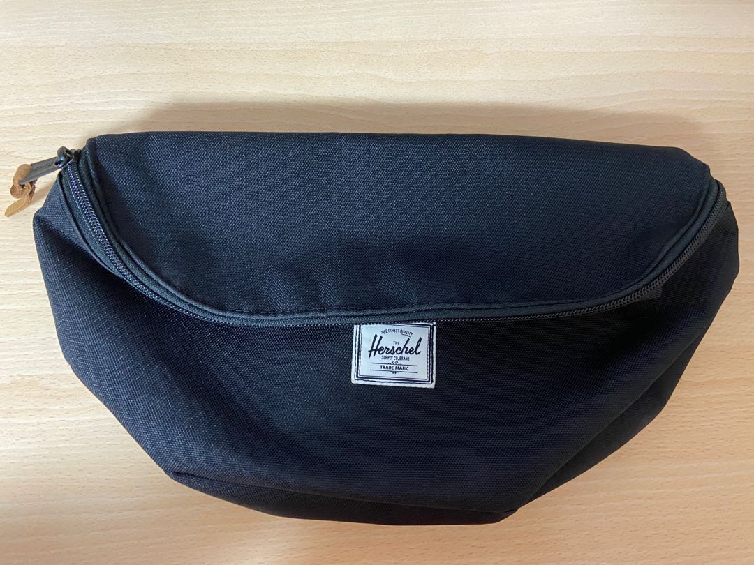 Herschel Sixteen Hip Pack Black Women s Fashion Bags Wallets