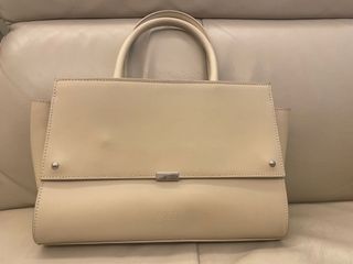 （分類：）位於 。 由 eunice601r 提交（商品編號 1174198694，圖片 1）。簡介： 。