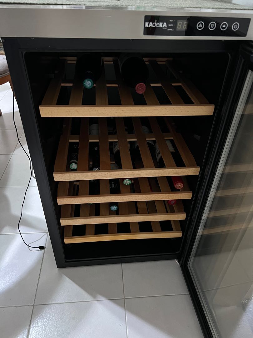 Kadeka wine cellar, TV & Home Appliances, Kitchen Appliances, Wine