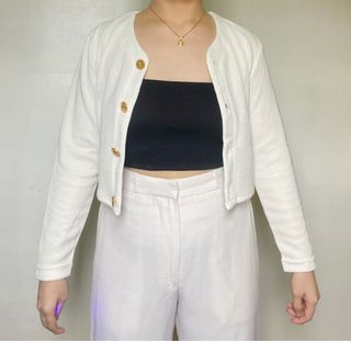 (Category: ) located in . Submitted by studioclothinaph (Listing ID 1174198260, Image 1). Description: .