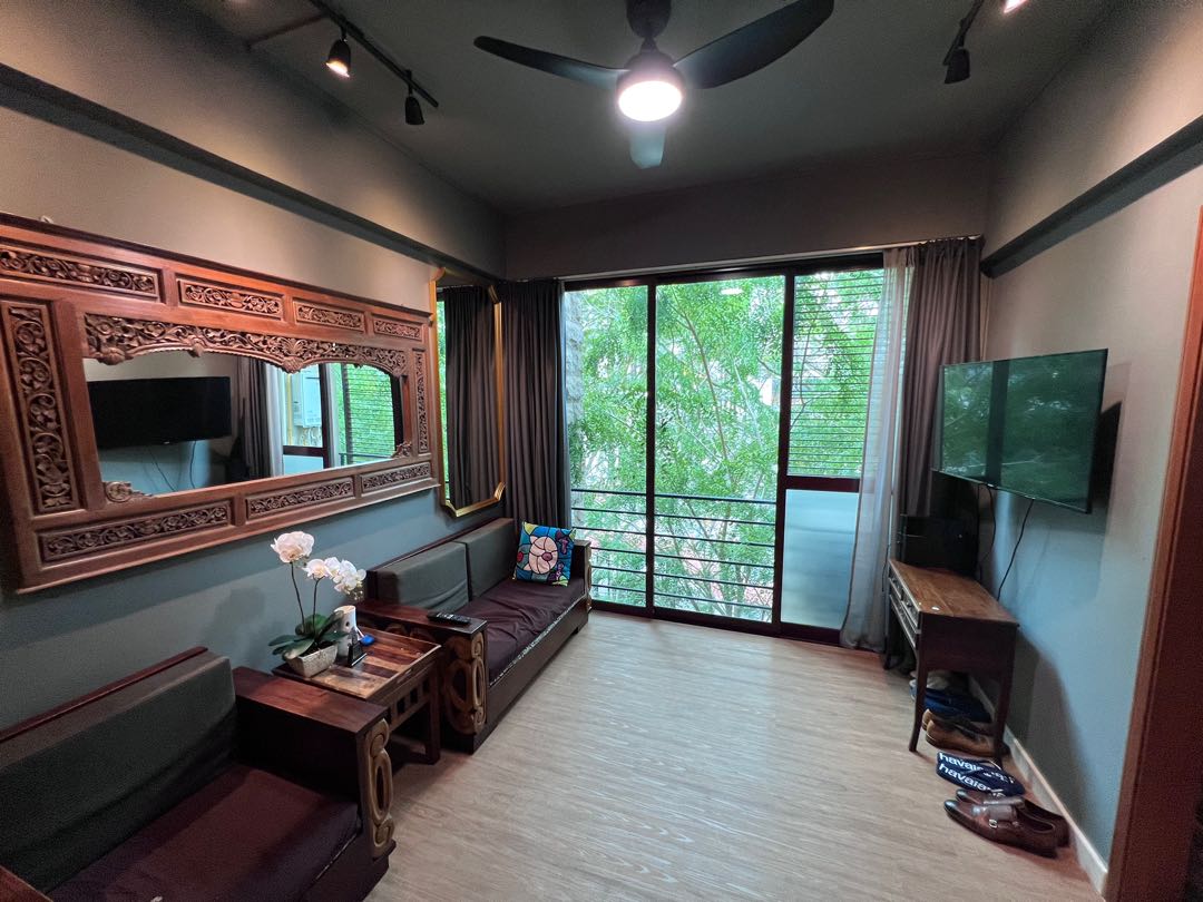 (Category: ) located in . Submitted by kennetht88 (Listing ID 1174195959, Image 1). Description: .