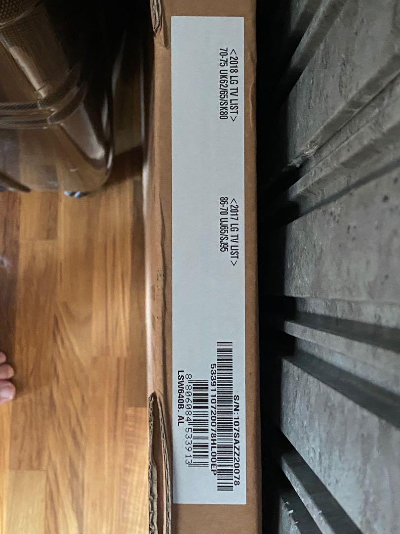 LG TV Slim wall bracket 600x400 LSW640B, TV & Home Appliances, TV