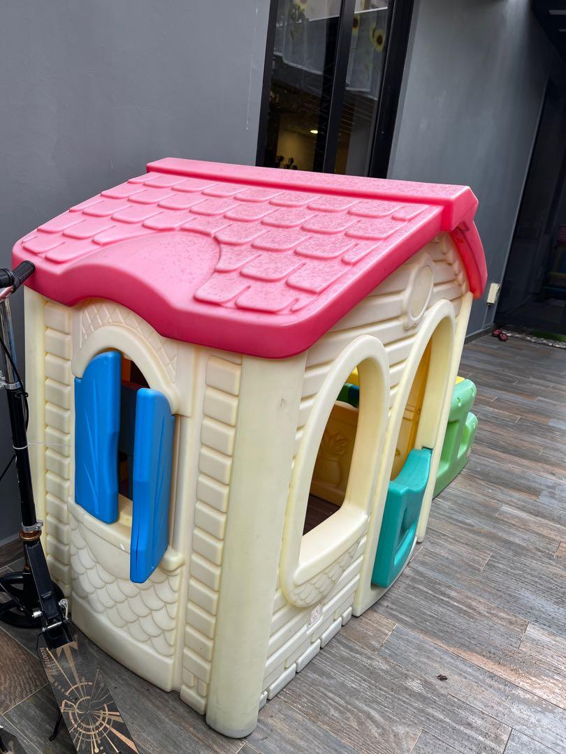 Little Tikes Playhouse and Table, Babies & Kids, Baby Nursery & Kids