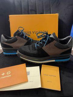 LOUIS VUITTON 10.5