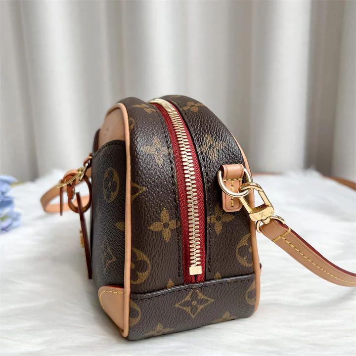 Louis Vuitton mini deauville, in monogram pattern, unused