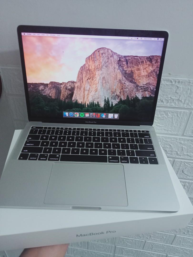 MacBook Pro 2017 8GB SSD 128GB usbハブおまけ - ノートPC