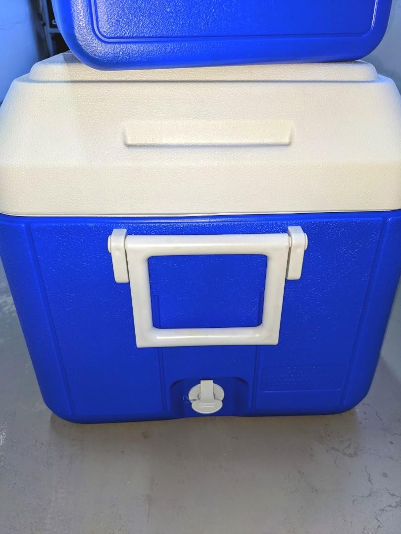 MADE IN USA Coleman Cooler set, Furniture & Home Living, Kitchenware