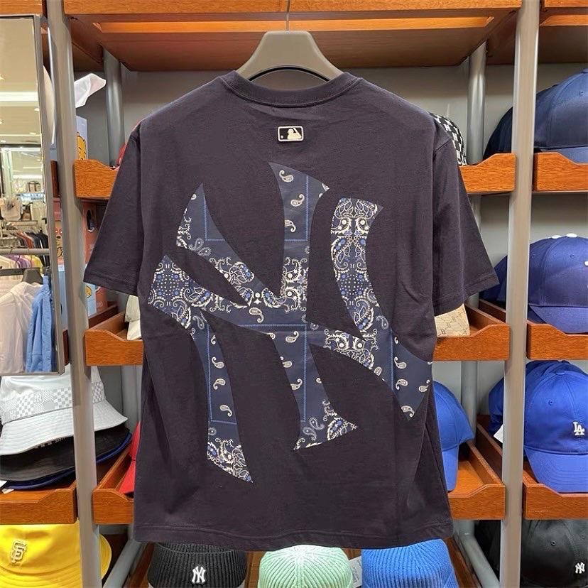 MLB NEW ERA ORIGINAL KOREA YANKEES LOGO TEE, Men's Fashion, Tops & Sets,  Tshirts & Polo Shirts on Carousell