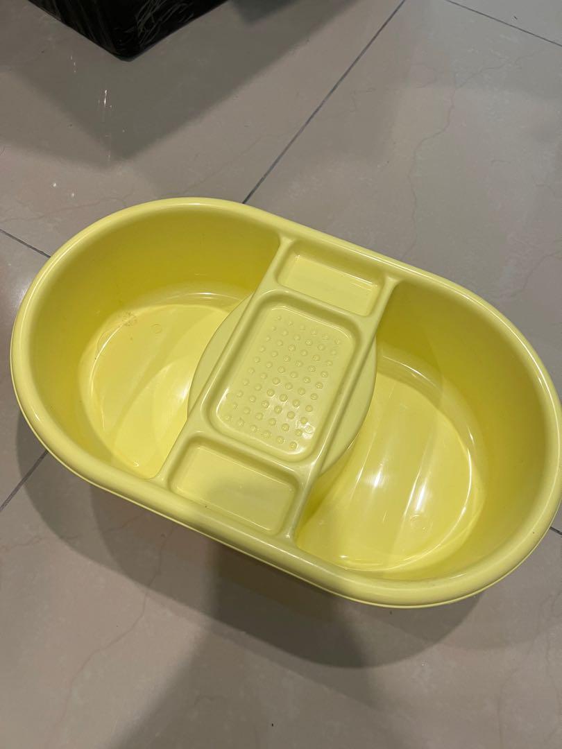 Baby bath and top and discount tail bowl