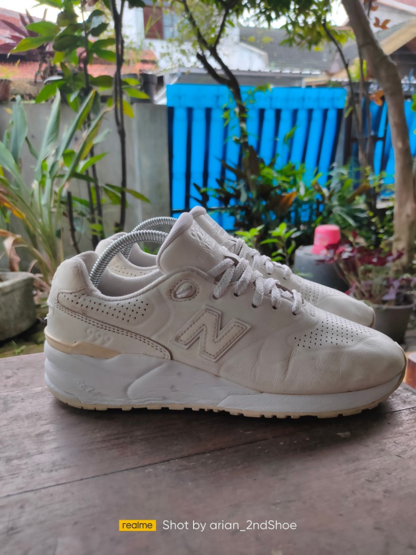New balance sales 999 deconstructed leather