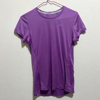 Nike dri-fit 運動上衣