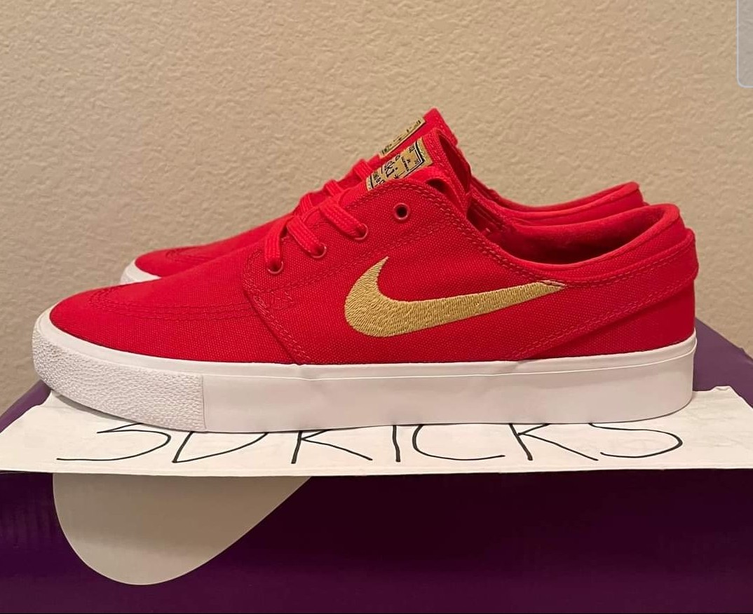nike janoski red