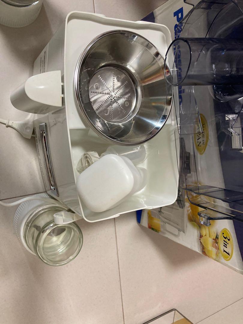 Panasonic Juicer/Blender MJW176P (Muslim Owned), TV & Home Appliances