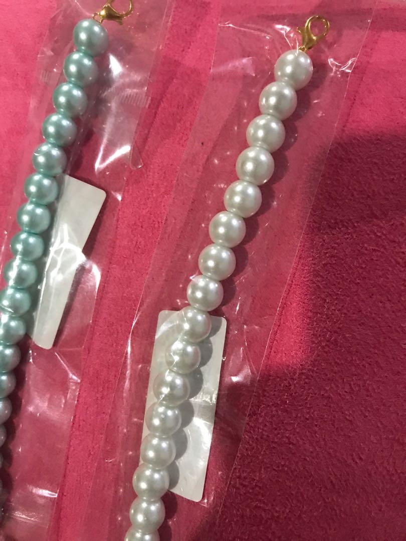 Pearl mask extender, Health & Nutrition, Face Masks & Face Shields on