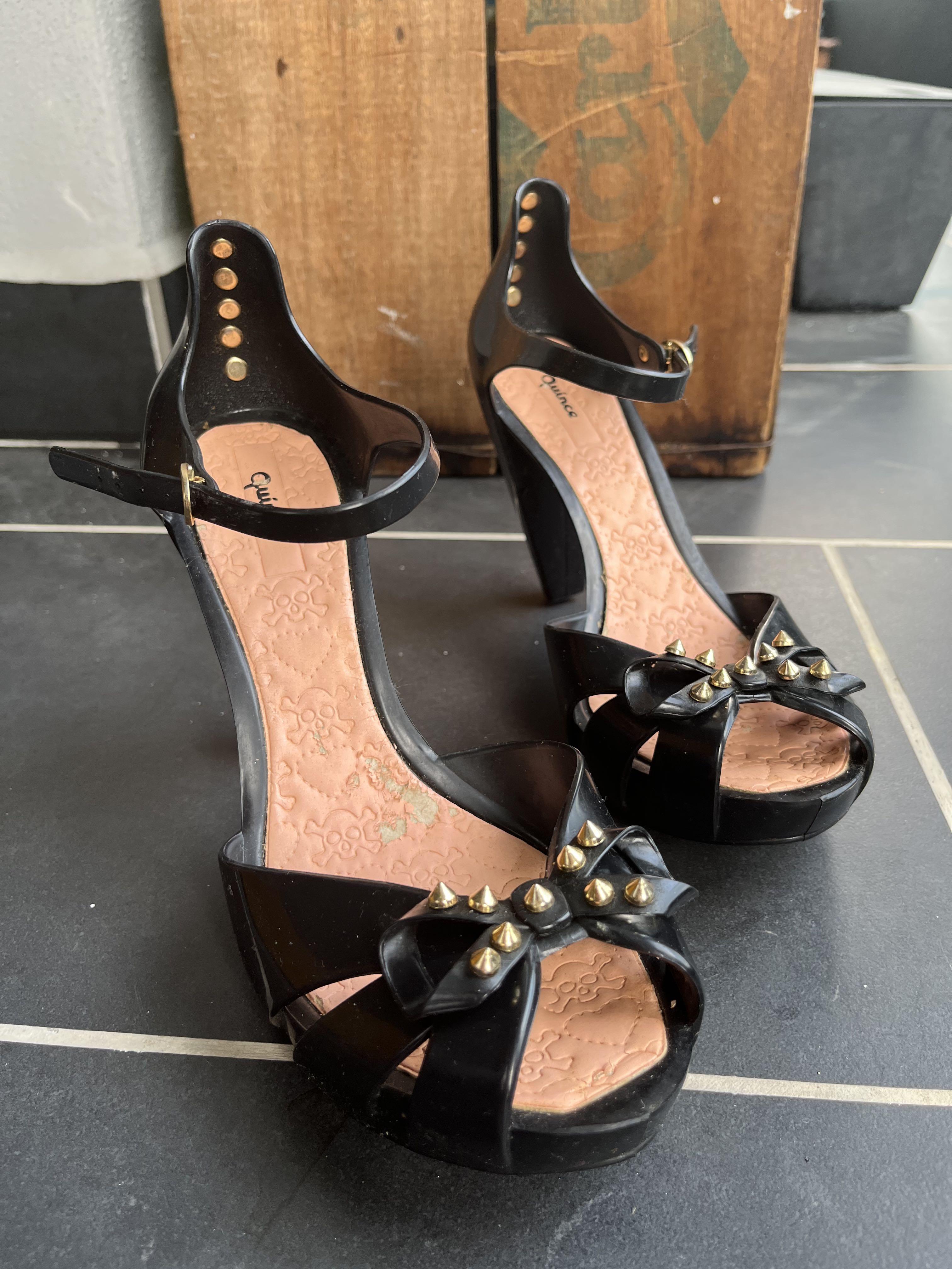 Petite heels sale size 1