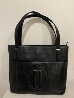 (Category: ) located in . Submitted by tee.bags (Listing ID 1174218502, Image 1). Description: .