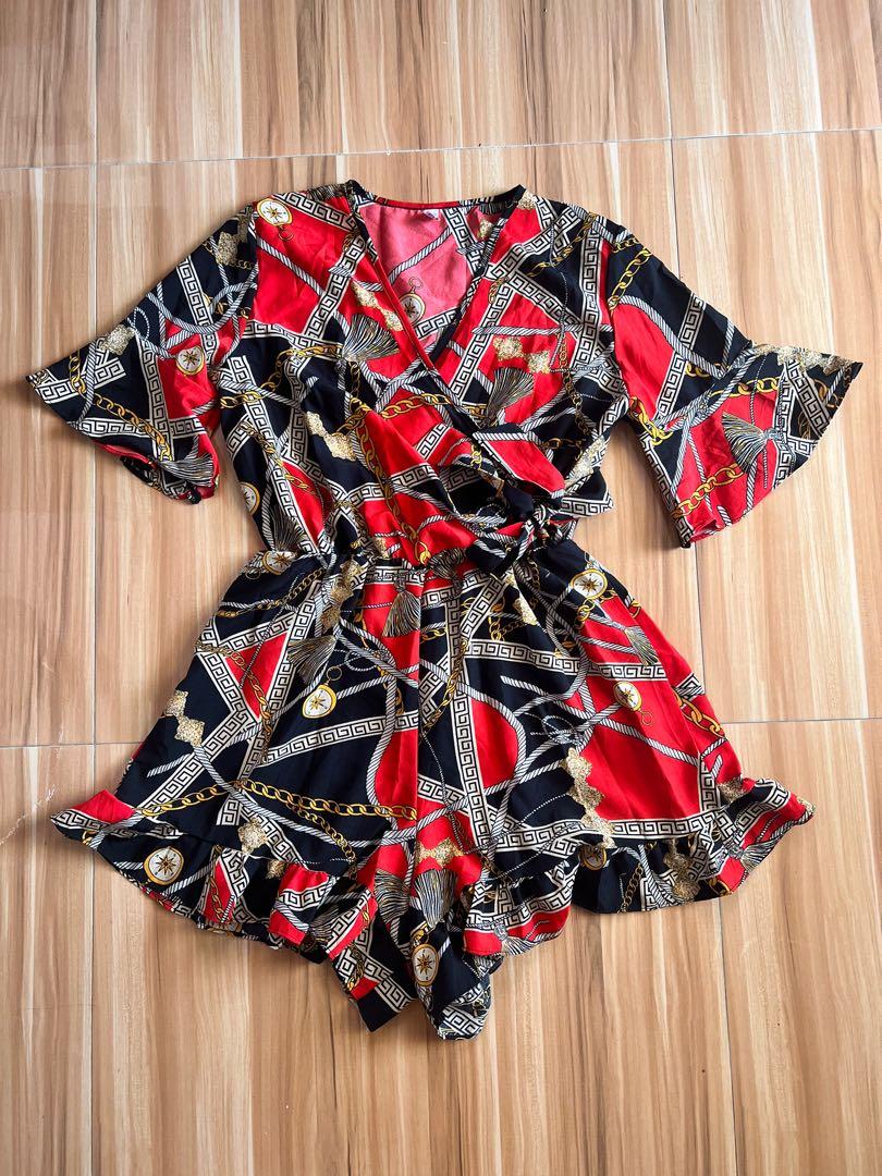 Printed casual romper (Category: Rompers) located in Cainta. Submitted by futurequeensh_jm (Listing ID 1174134697, Image 1). Description: Never worn brandnew Can fit medium up to semi large frames Garterized waist.