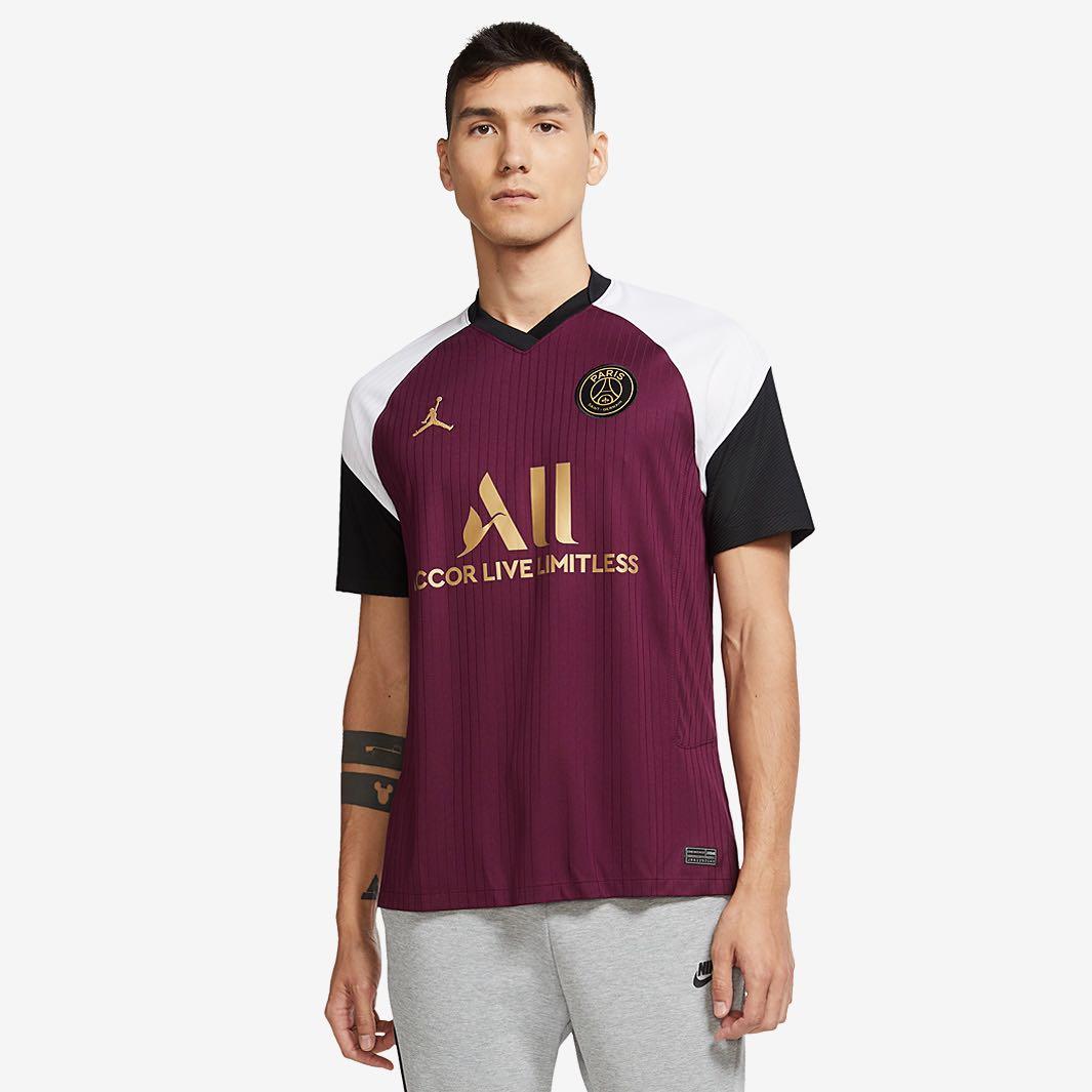 Psg maroon kit