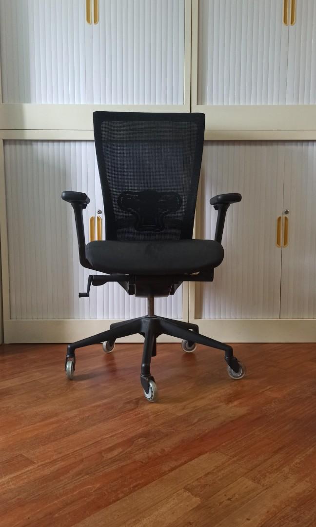 Rare Set and Best Value Ergonomic Office Gaming Chair Sidiz T50