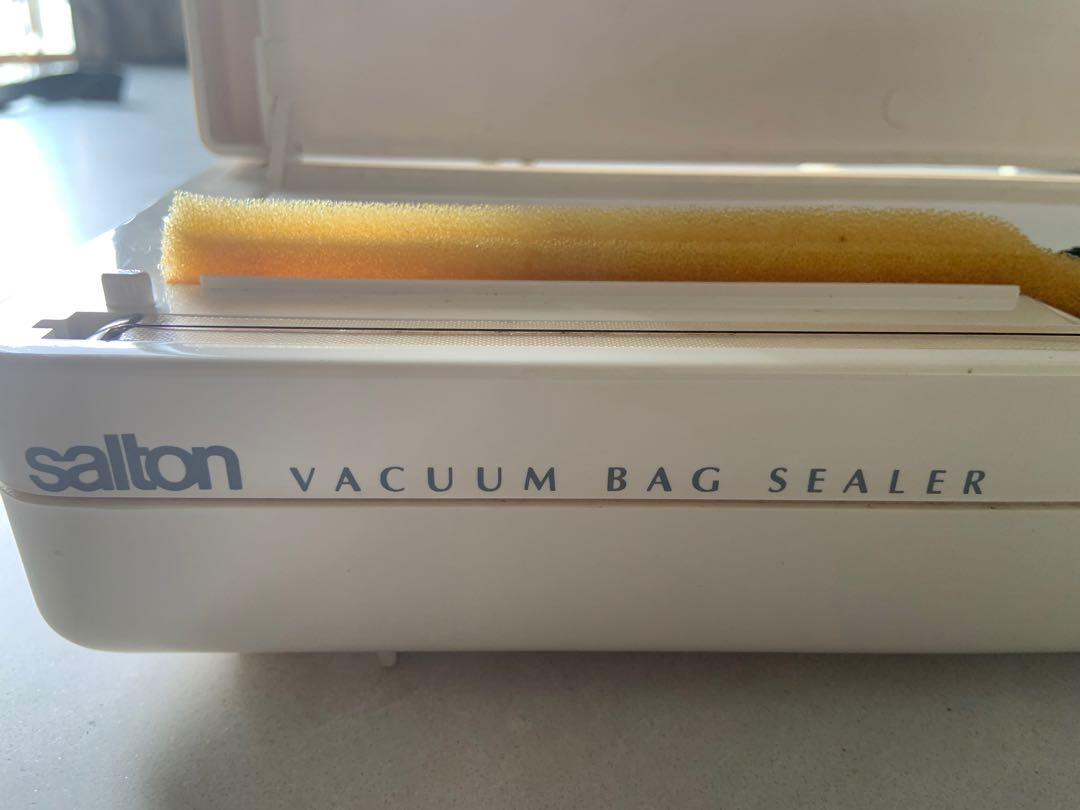 Salton BS1442 SmartSealer Bag Sealer 