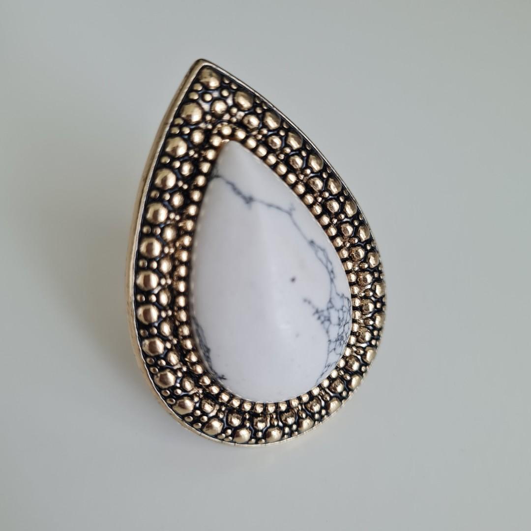 Samantha store wills rings