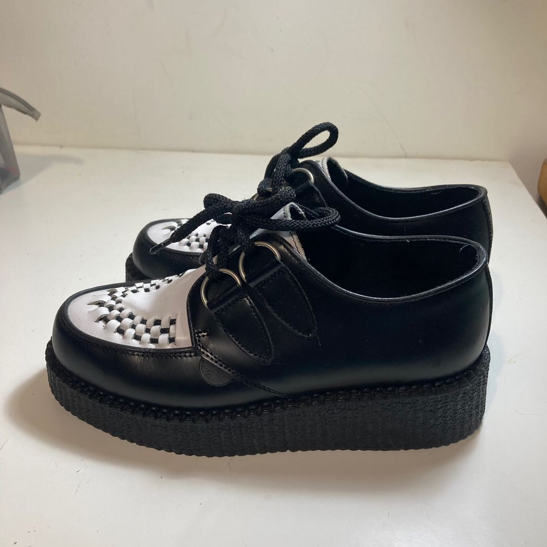 Underground 厚底皮鞋 她的時尚 鞋 靴在旋轉拍賣