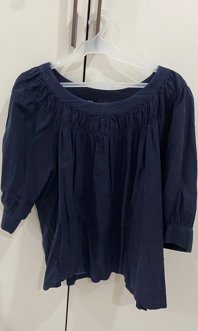 Uniqlo blouses, Women's Fashion, Tops, Blouses on Carousell