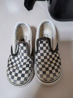 Vans checkered