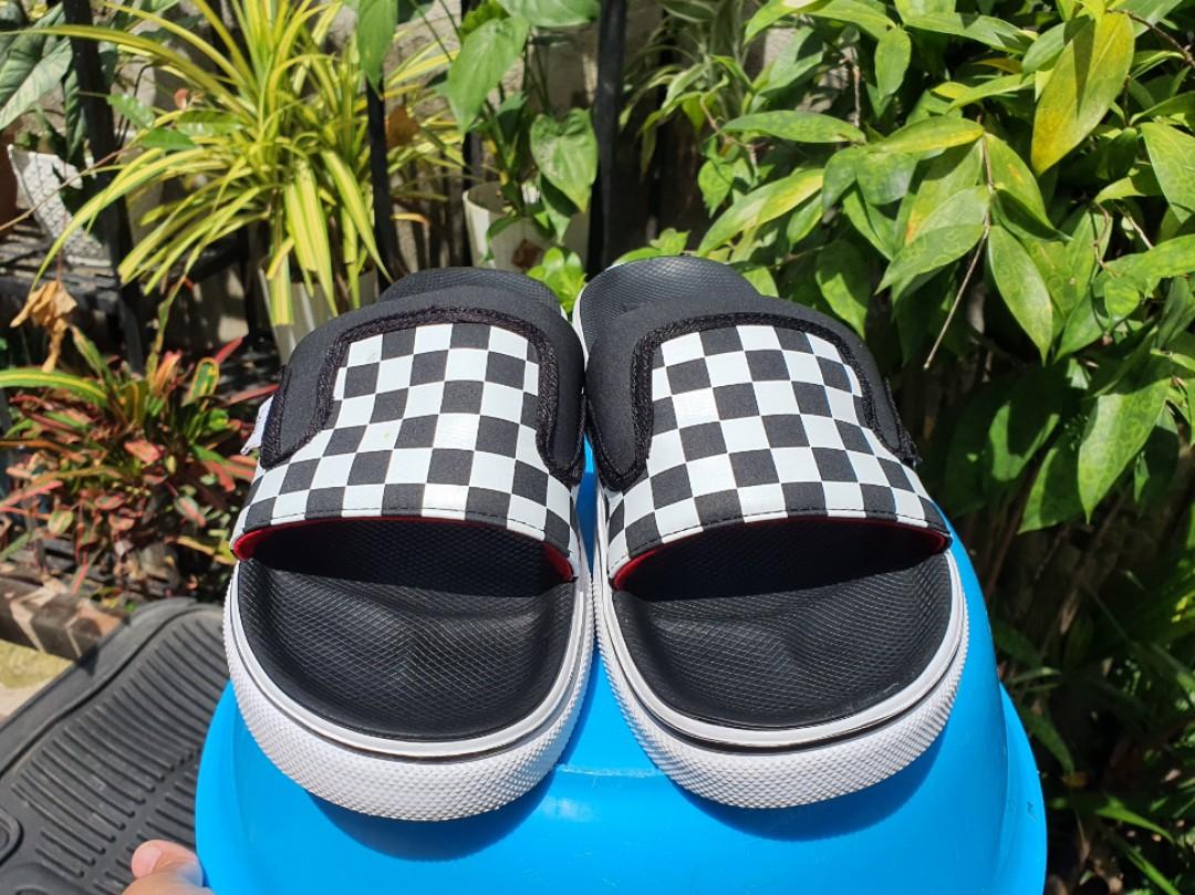 Vans Slip-On rubber checkerboard slippers in white | ASOS