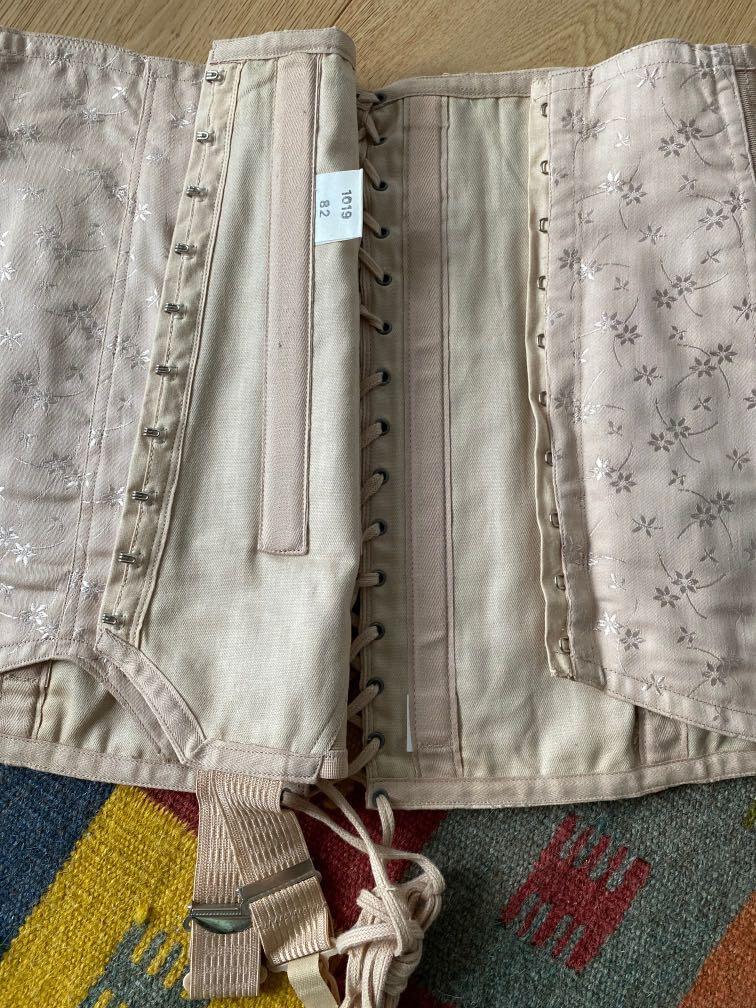 Vintage Deadstock 40s 50s French Boned Corset Girdle Skirt in Pale Pink,  Women's Fashion, New Undergarments & Loungewear on Carousell
