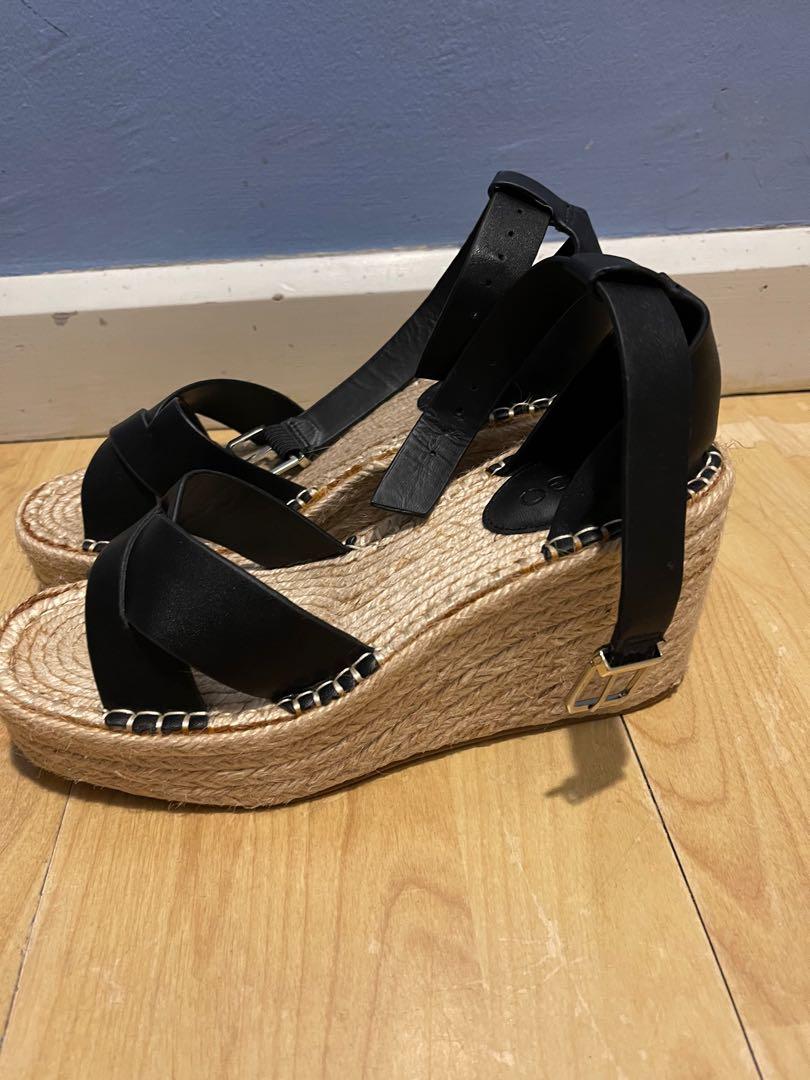 Women’s Heels (Category: Heels) located in Quezon City. Submitted by jcrm2000 (Listing ID 1174212509, Image 3). Description: Brand new from MANGO SIZE 37 Comes w box.