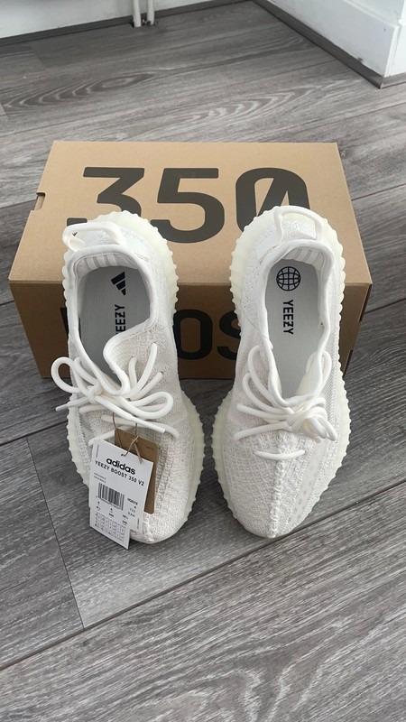 Yeezy size 39 on sale