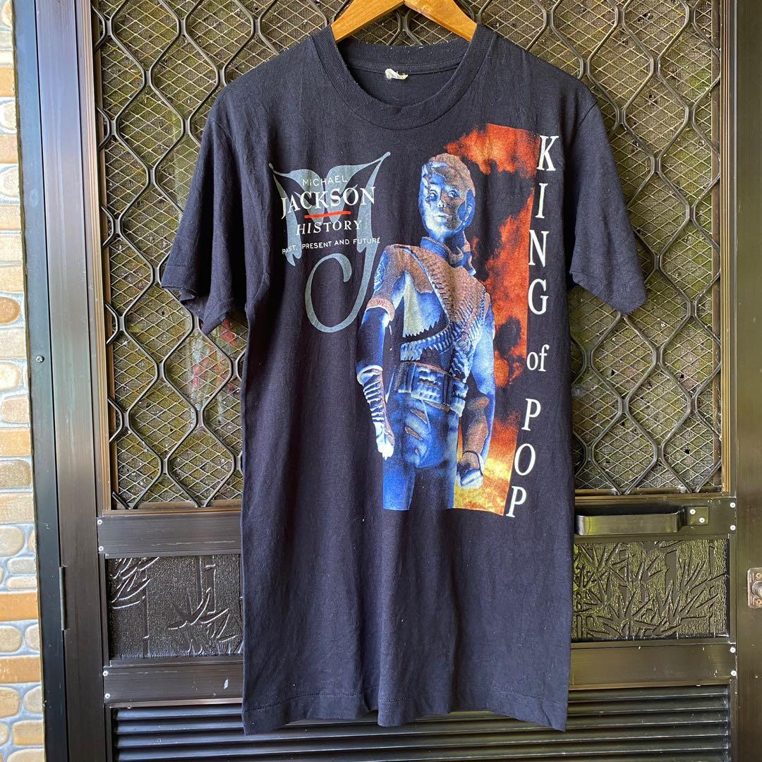 Vintage Wash Michael Jackson Tour 90s T-shirt Front and Back