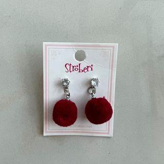 Anting anting bulu merah bola bulu permata bling bling stroberi earrings lucu cute aksesoris