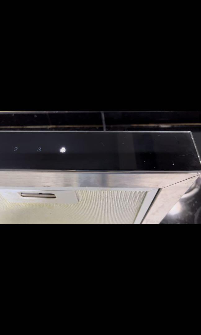 baffle hood