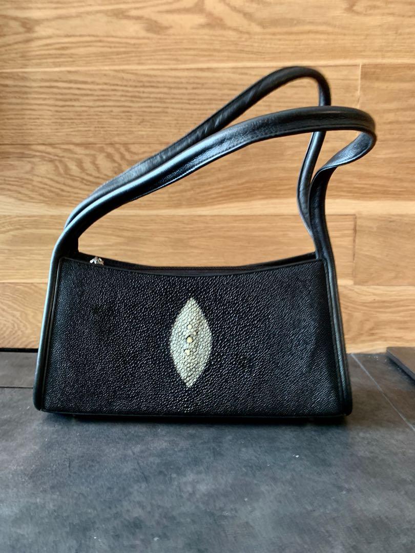 Stingray outlet skin bag