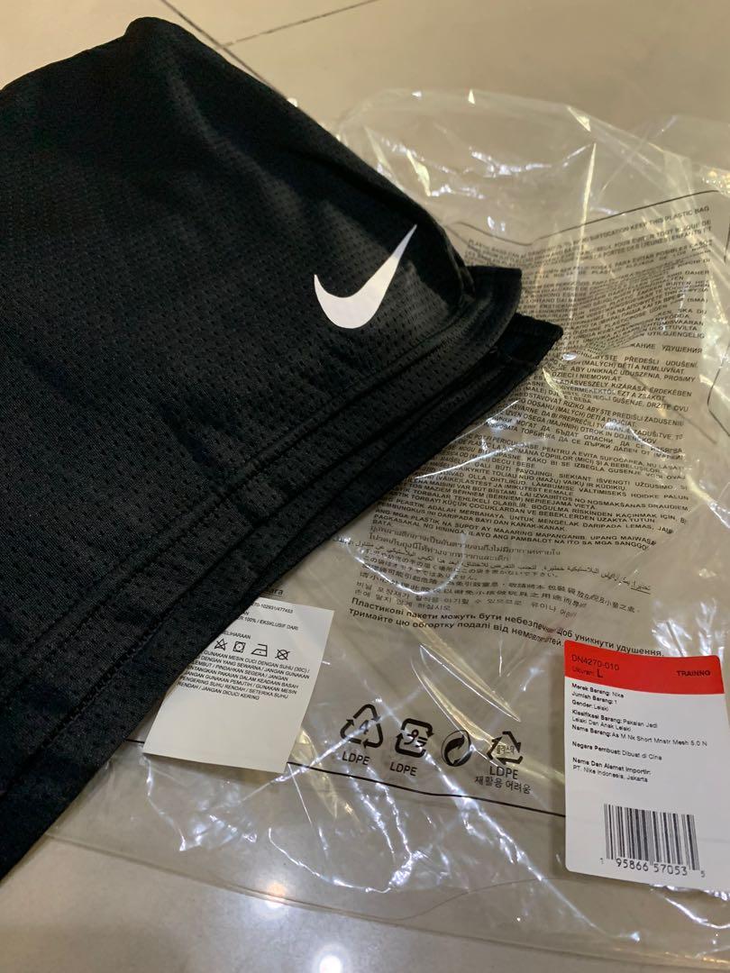 Brand New) Celana Pendek Nike Mesh Training Dri-Fit, Fesyen Pria, Pakaian ,  Bawahan di Carousell