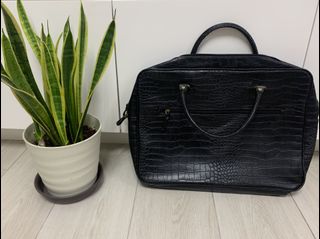Bueno黑色皮公事包 （Bueno Leather Briefcase)64232046096514110