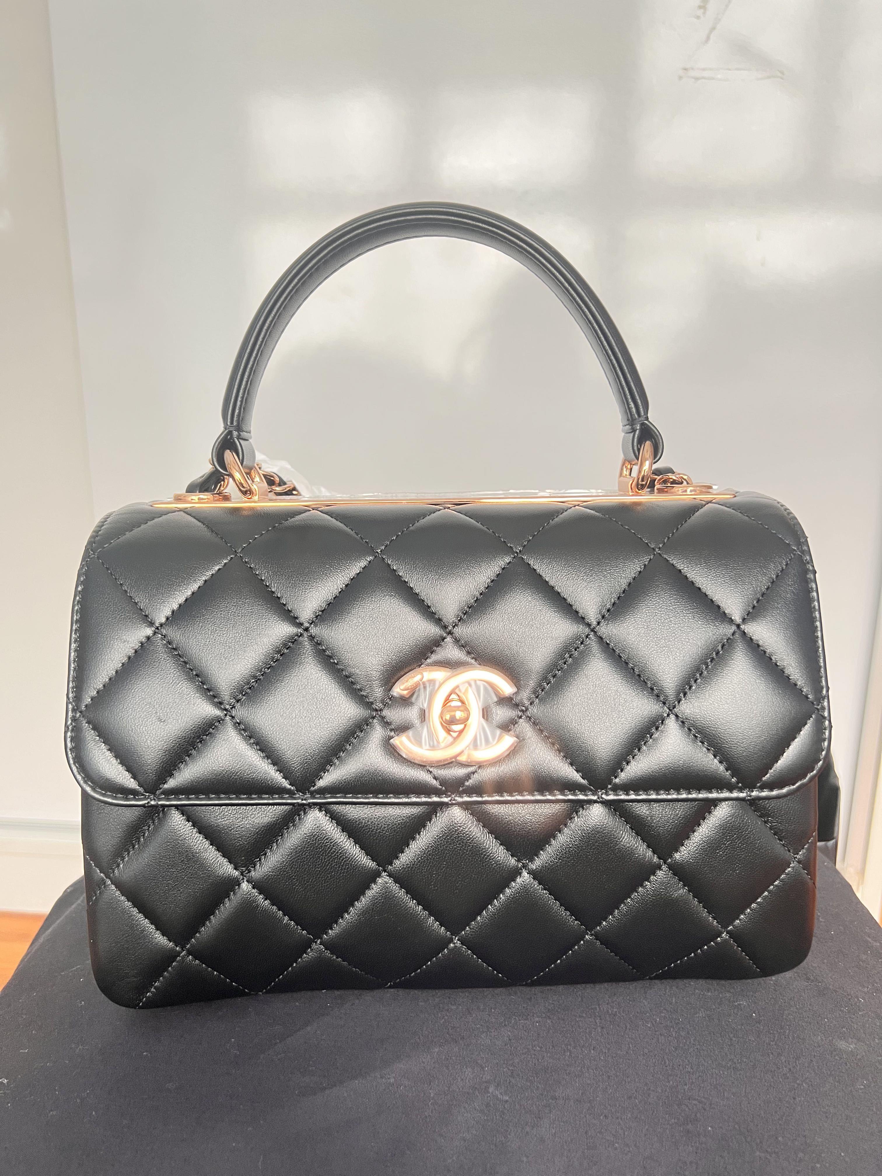 CHANEL DEAUVILLE TOTE COMPARISON - 22S TOP HANDLES in SMALL VS 20S NO TOP  HANDLES vs MEDIUM SIZE 