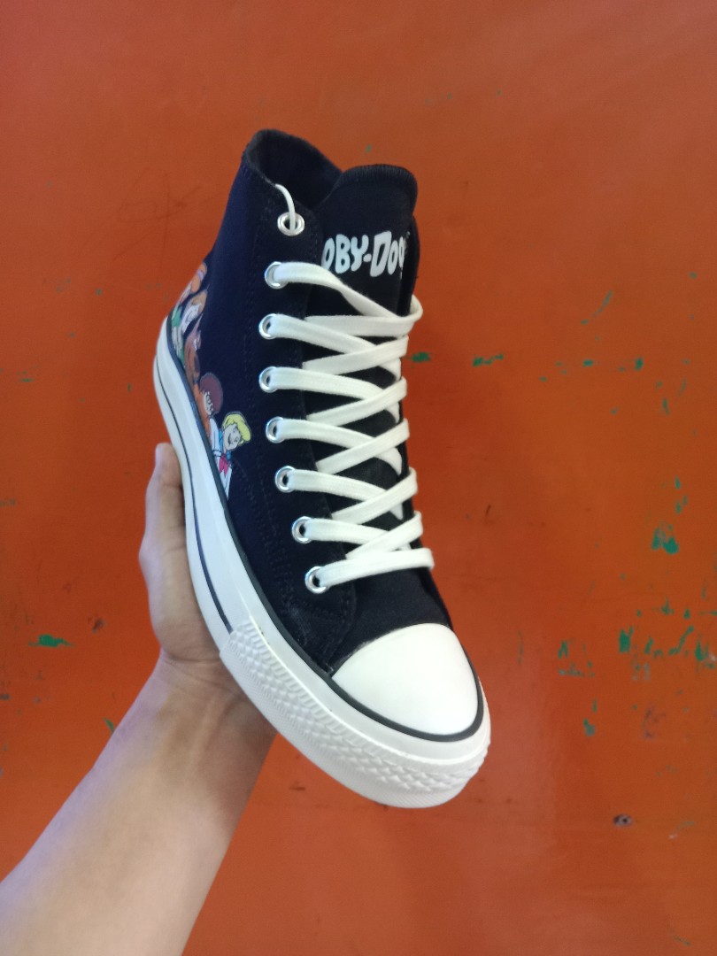 converse scooby doo trainers