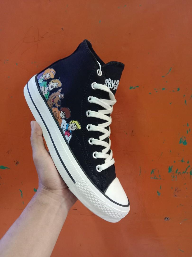converse scooby doo trainers