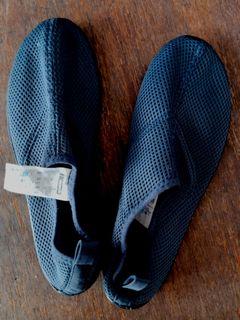 Decathlon beach shoes (FREE SHIPPING Within Metro Manila)