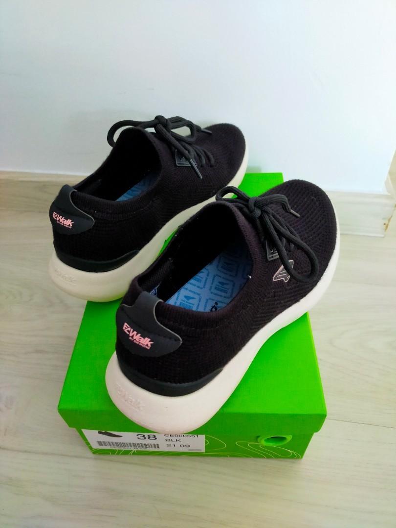 Dr Kong Sneaker, Women's Fashion, Footwear, Sneakers on Carousell