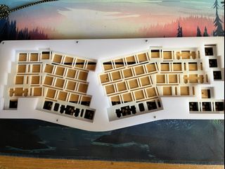 （分類：）位於 。 由 archimickey 提交（商品編號 1174374671，圖片 1）。簡介： 。