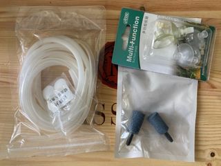 （分類：）位於 。 由 chrisanilom 提交（商品編號 1174346925，圖片 1）。簡介： 。